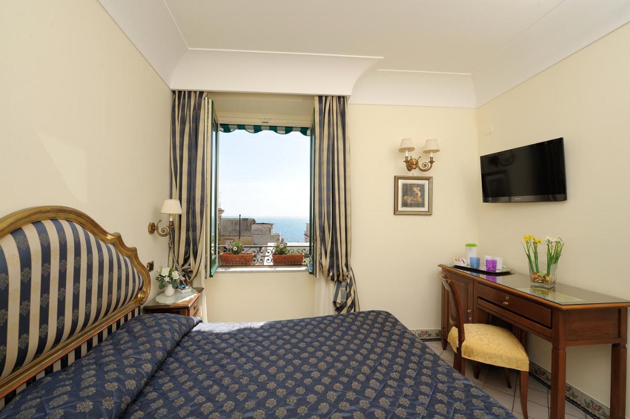 Amalfi Old Square Room & Apartments מראה חיצוני תמונה