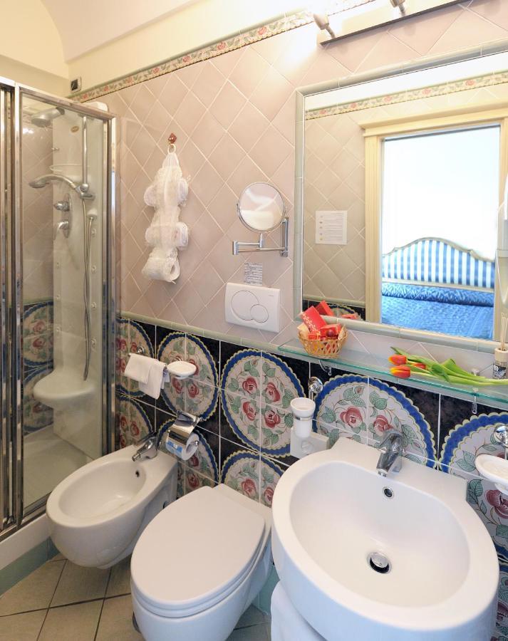 Amalfi Old Square Room & Apartments מראה חיצוני תמונה