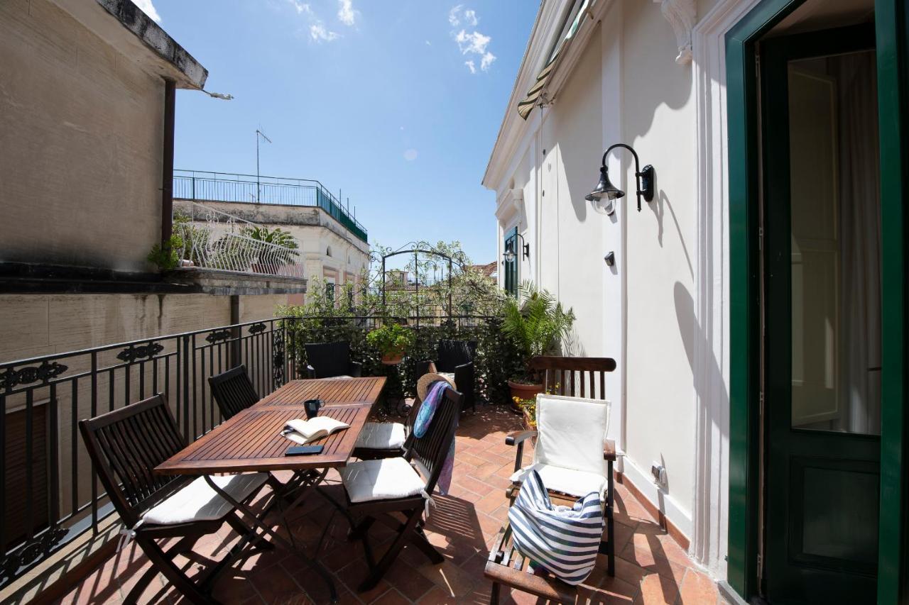 Amalfi Old Square Room & Apartments מראה חיצוני תמונה