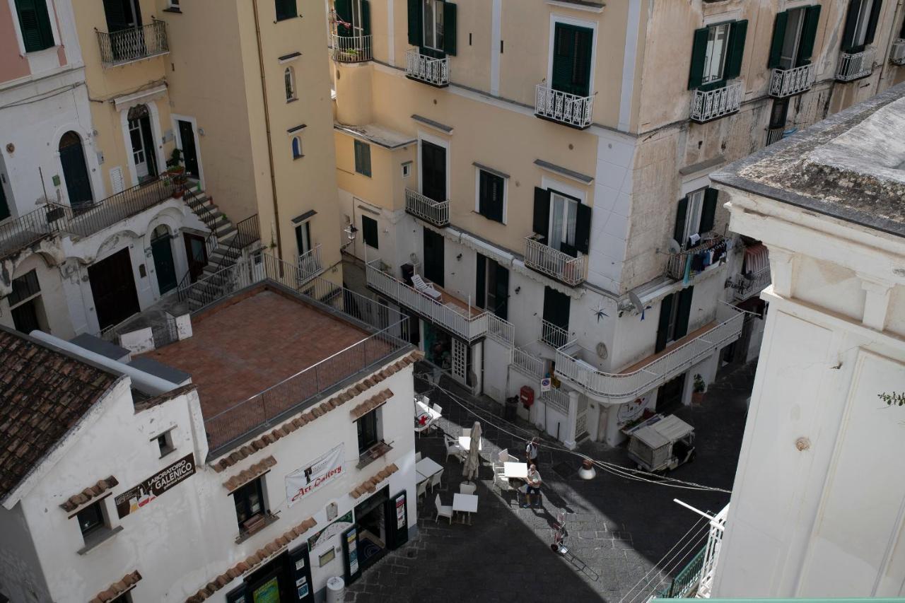 Amalfi Old Square Room & Apartments מראה חיצוני תמונה